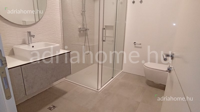 Rogoznica környéke - Luxusvilla 1. sorban a tengertől 