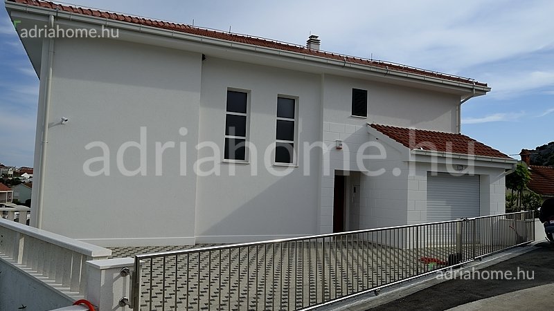 Rogoznica környéke - Luxusvilla 1. sorban a tengertől 