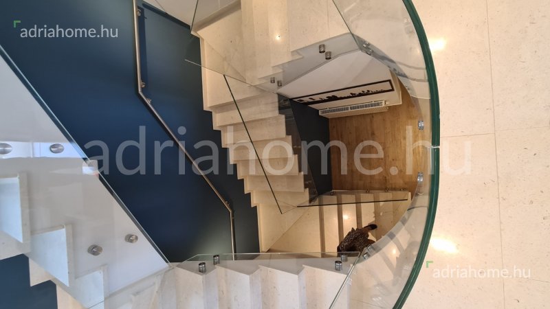 Rogoznica környéke - Luxusvilla 1. sorban a tengertől 