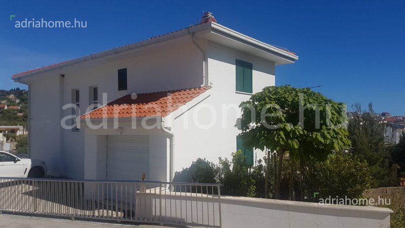 Rogoznica környéke - Luxusvilla 1. sorban a tengertől 