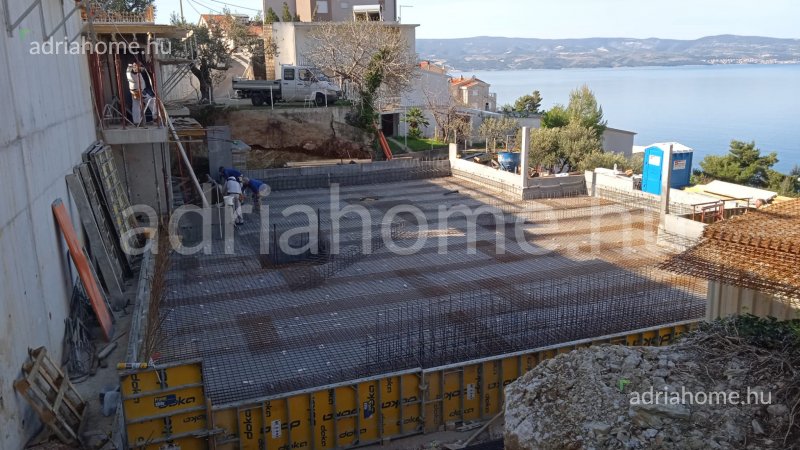 Omiš area - New apartments 70 m from the sea!