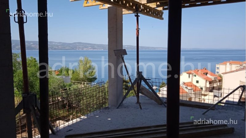 Omiš area - New apartments 70 m from the sea!