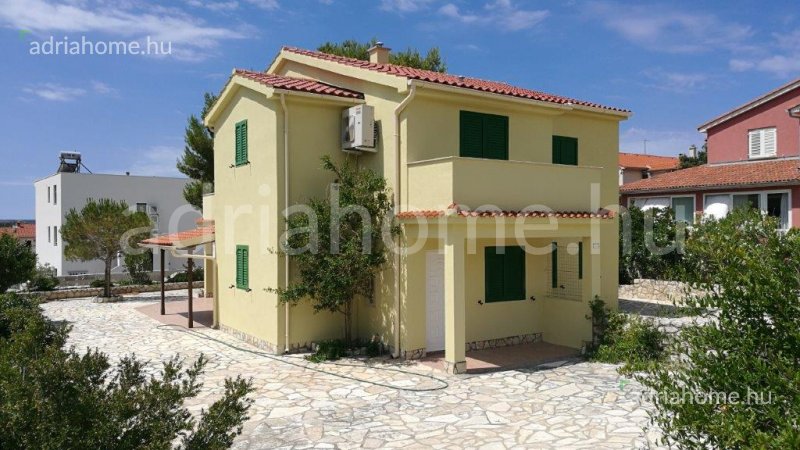 Barbat - Semi-detached house on the island of Rab