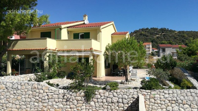 Barbat - Semi-detached house on the island of Rab