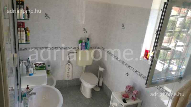 Barbat - Semi-detached house on the island of Rab