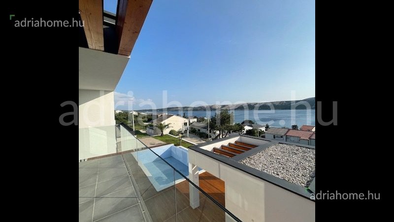 Stara Novalja - Villa 280 m2, medencével, kilátással a tengerre
