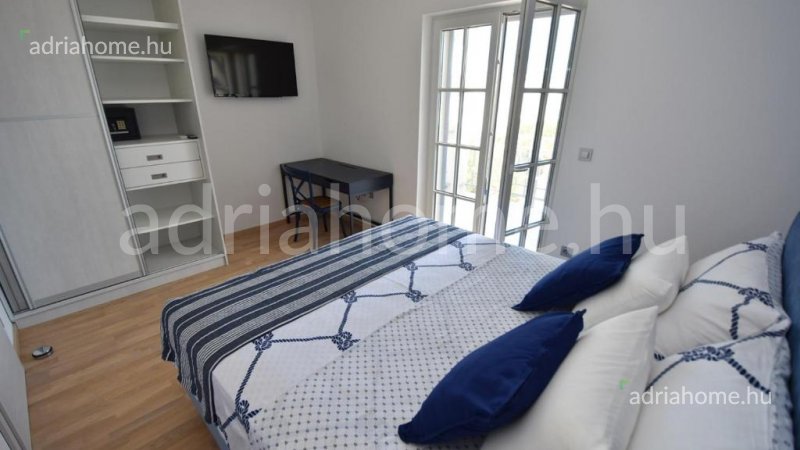 Murter - Mediterranean Villa with swimming pool