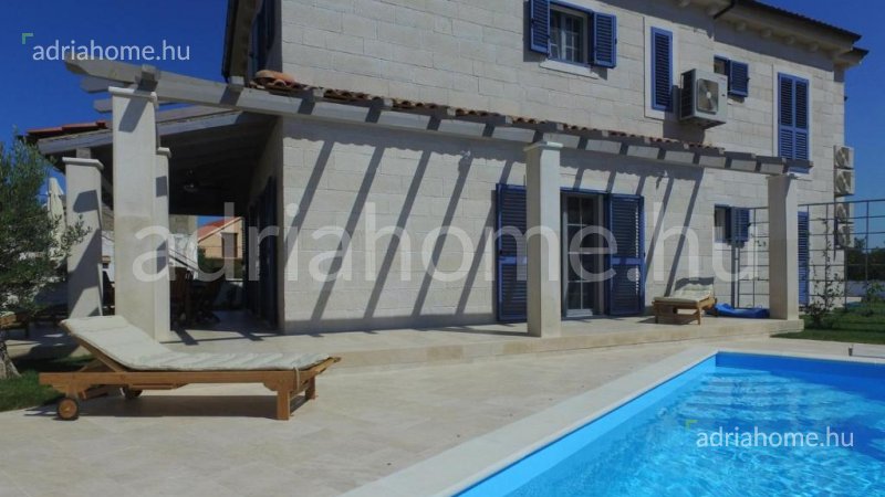 Murter - Mediterranean Villa with swimming pool