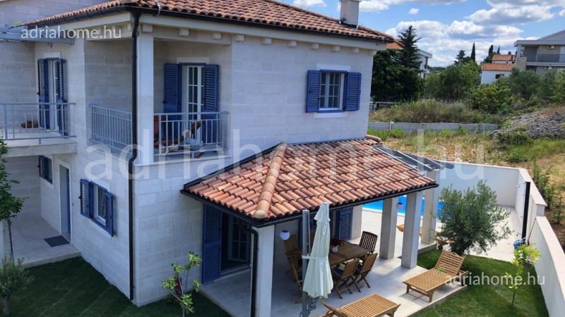 Murter - Mediterranean Villa with swimming pool