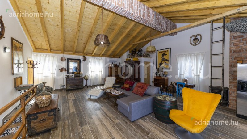 Otok Pašman - Rustikalna kamena vila sa bazenom: 