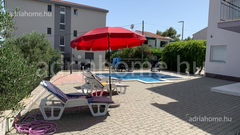 Čiovo – Két, háromhálószobás, 85 nm-es apartman medencével