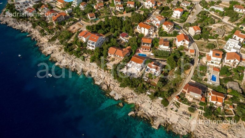  Rogoznica környéke - Apartmanház 5 új lakással 2 sorban 