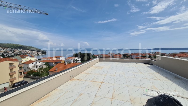Čiovo – Újépítésű apartmanok úszómedencével, tetőteraszokkal és kilátással