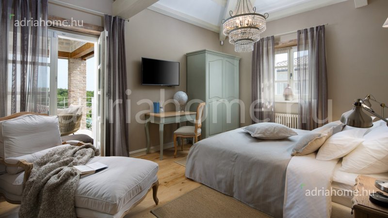 Kanfanar – Luxusvilla medencével (Zoe)