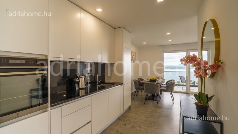 Crikvenica – New apartment with kitchen