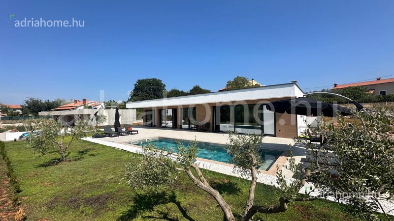 Labin - New villas with two apartments and swimming pools in Istria