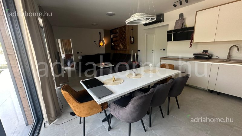 Labin - New villas with two apartments and swimming pools in Istria