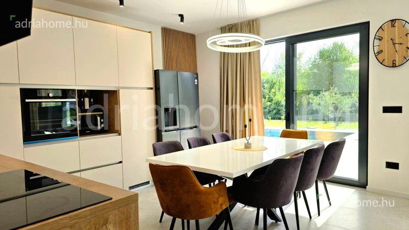 Labin - New villas with two apartments and swimming pools in Istria