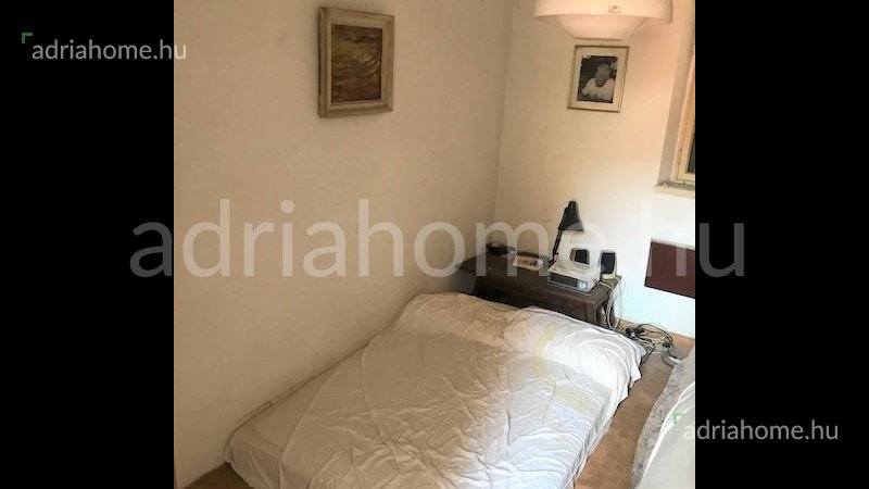 Šibenik – Felújítandó kőház az óvárosban
