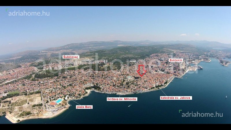 Šibenik – Felújítandó kőház az óvárosban