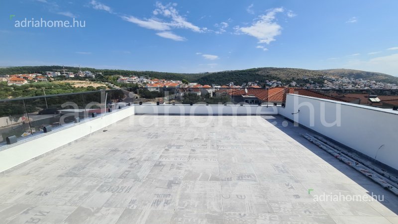 Čiovo – Novogradnja, apartmani sa pogledom 
