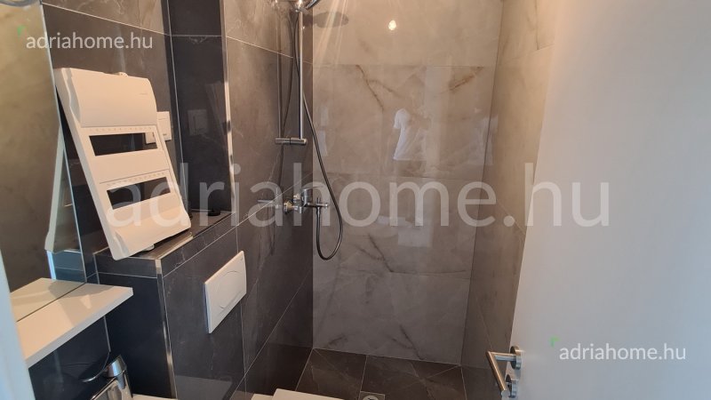 Čiovo – Novogradnja, apartmani sa pogledom 
