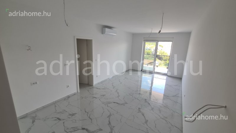 Čiovo – Novogradnja, apartmani sa pogledom 