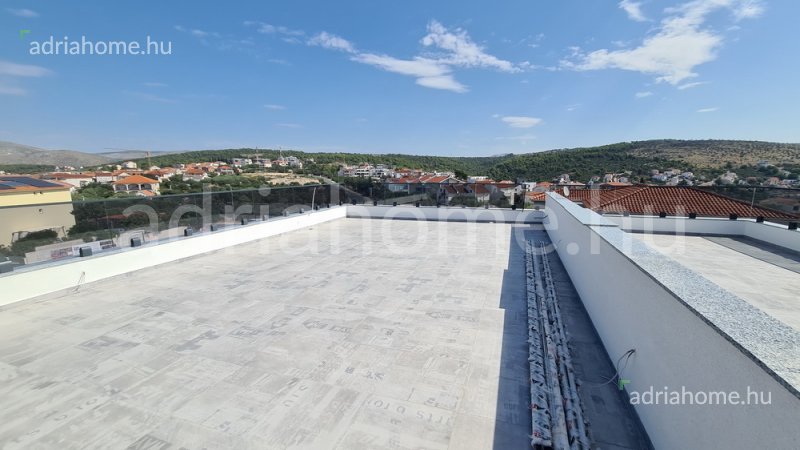 Čiovo – Novogradnja, apartmani sa pogledom 