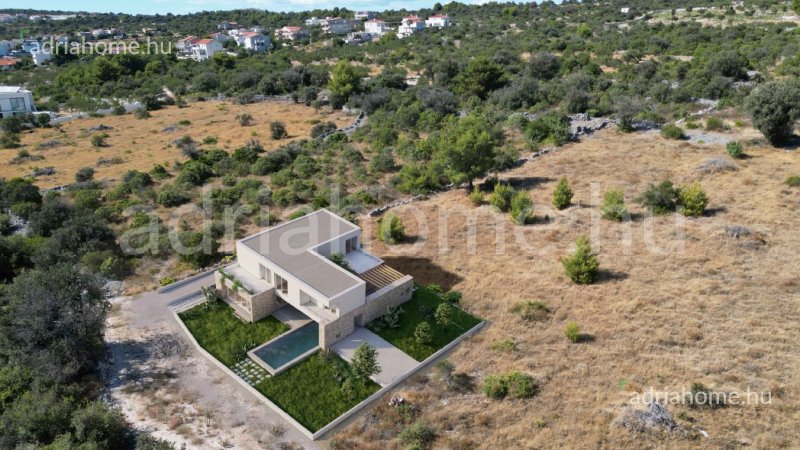 Rogoznica - Luxury family houses with swimming pool and large garden under construction