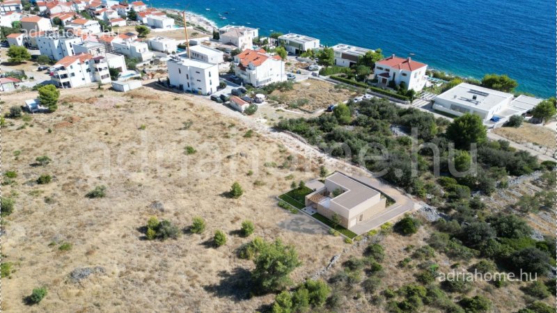 Rogoznica - Luxury family houses with swimming pool and large garden under construction