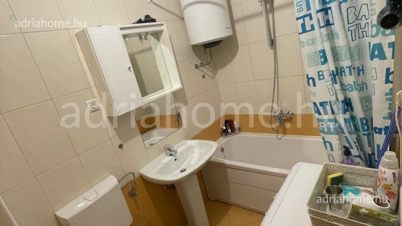 Čiovo – Bútorozott apartman kilátással a tengerre