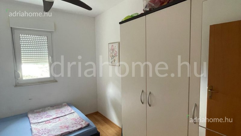 Čiovo – Bútorozott apartman kilátással a tengerre