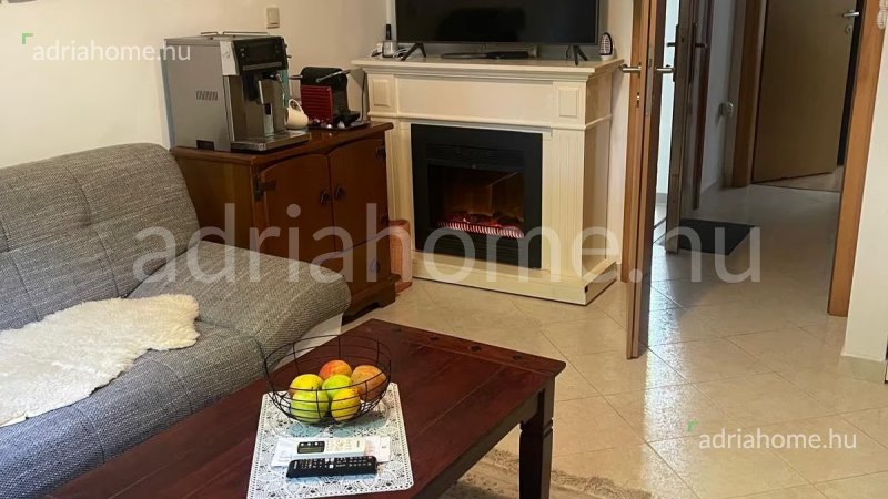 Biograd - Bájos kis apartman a park szomszédságában
