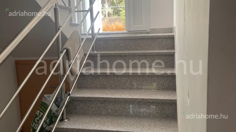 Biograd - Bájos kis apartman a park szomszédságában