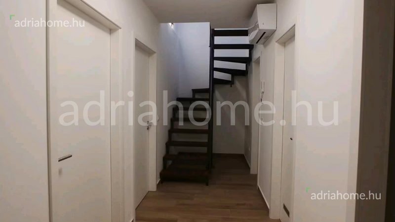 Zadar – Apartman sa krovnom terasom 