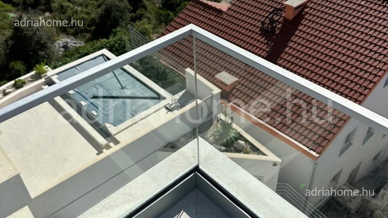 Rogoznica, Ražanj - Penthouse sa krovnom terasom