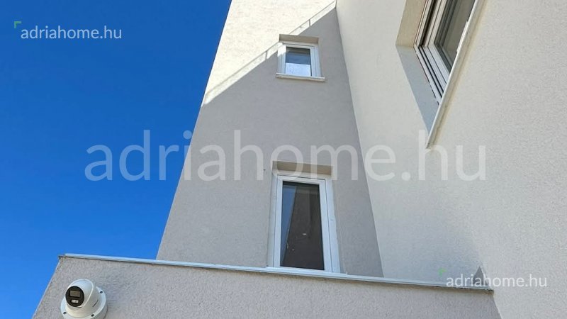 Rogoznica, Ražanj - Penthouse sa krovnom terasom