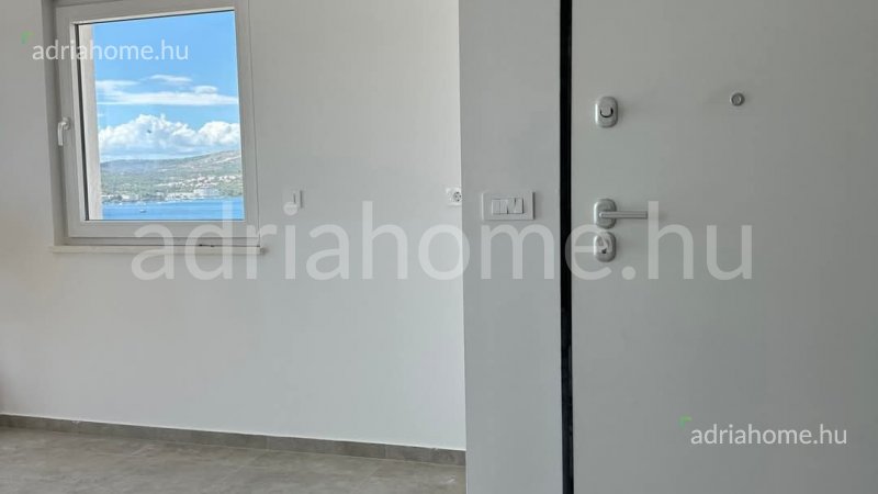 Rogoznica, Ražanj - Penthouse sa krovnom terasom