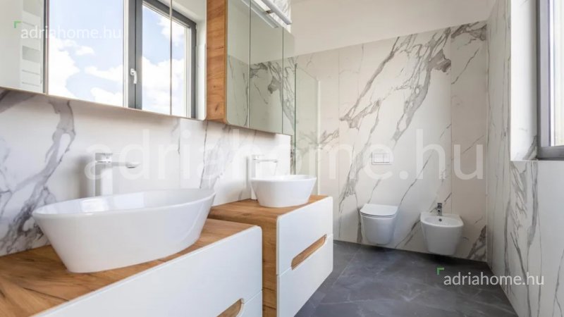 Čiovo - Új luxusvilla 100 méterre a tengertől