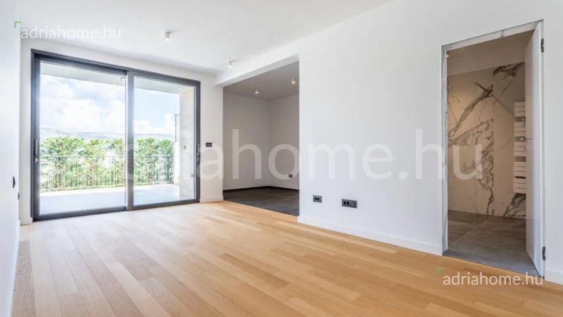 Čiovo - Új luxusvilla 100 méterre a tengertől