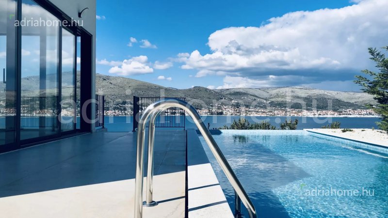 Čiovo - Új luxusvilla 100 méterre a tengertől