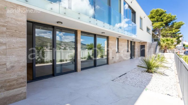 Čiovo - Új luxusvilla 100 méterre a tengertől