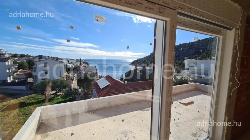 Rogoznica - Új építésű apartmanok 2. sorban a tengertől