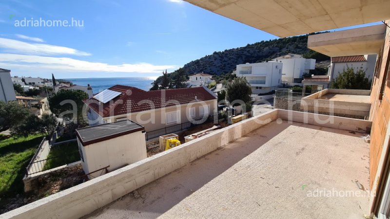 Rogoznica - Új építésű apartmanok 2. sorban a tengertől