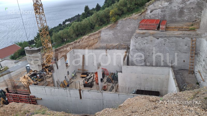 Omiška rivijera - Luksuzni apartmani sa bazenom, krovnom terasom i vrhunskim pogledom na more i otoke