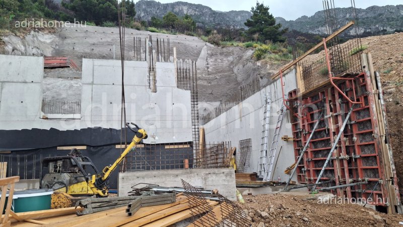 Omiška rivijera - Luksuzni apartmani sa bazenom, krovnom terasom i vrhunskim pogledom na more i otoke