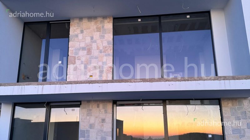 Arhitektonski dragulji nadomak Rogoznice – Luksuzni kompleks s pogledom na more
