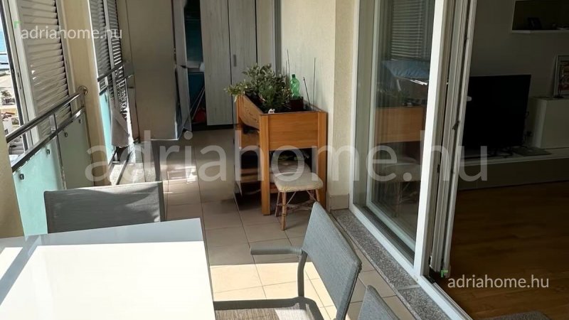 Ekskluzivni apartman u 1. redu do mora – Otok Pag 