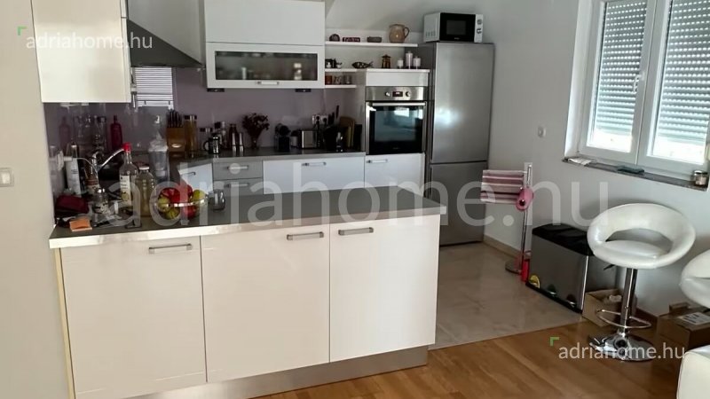 Ekskluzivni apartman u 1. redu do mora – Otok Pag 