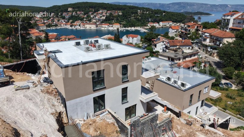 Luxus apartmanok Jelsán, Hvar szigetén – Az Ön oázisa a legnaposabb szigeten